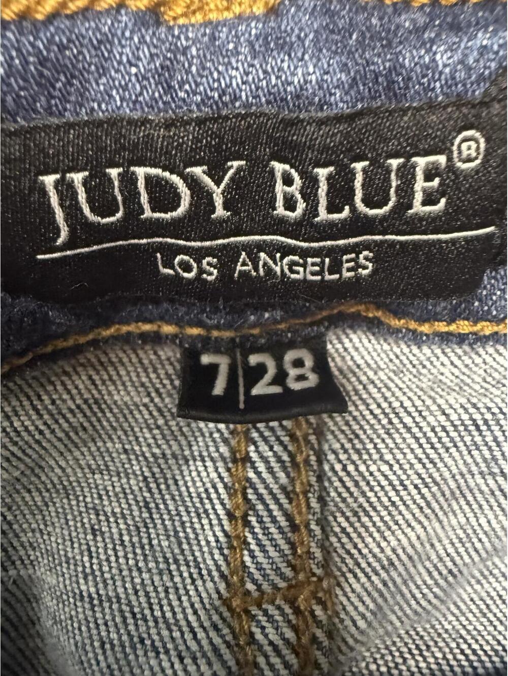 Judy Blue Skinny Dark Wash Jeans - Picture 8 of 11